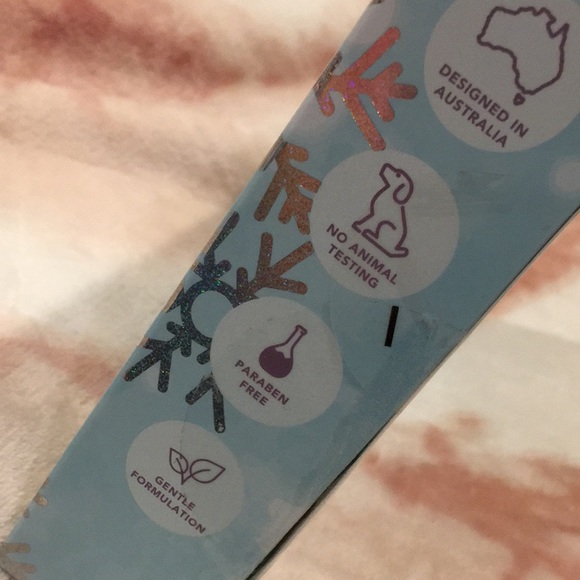 Taylor & Finch Australia Holiday 3 Piece Winter Heros Scented Hand Cream Set NWT - Picture 11 of 16